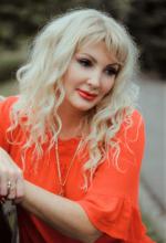 18715-Natalya-Ukrainian-Woman-Yuzhnoukrainsk