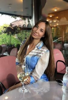 16664-Asya-femme-Traben-Trarbach