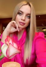 20009-Alyona-Ukrainian-Woman-Rovno