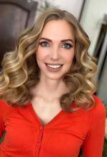 18490-Yuliya-Ukrainian-Woman-Smela