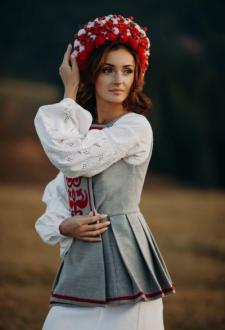 16627-Elvira-Ukrainian-Woman-Yaremcha