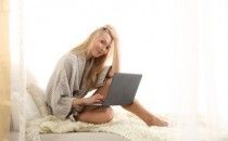 Les Femmes Russes en France vont-elles travailler ? Intégration des femmes slaves dans le monde du travail Les Femmes Russes en France vont-elles travailler ? Intégration des femmes slaves dans le monde du travail