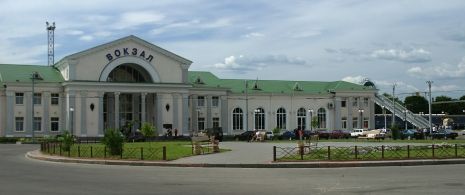 John met a Ukrainian girl - Trip to Poltava, Ukraine in August 2017